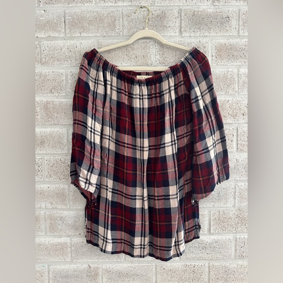 Anthropologie / Cloth & Stone / off the shoulder flannel top - Picture 2 of 6
